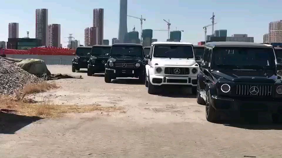 奔驰大G列队